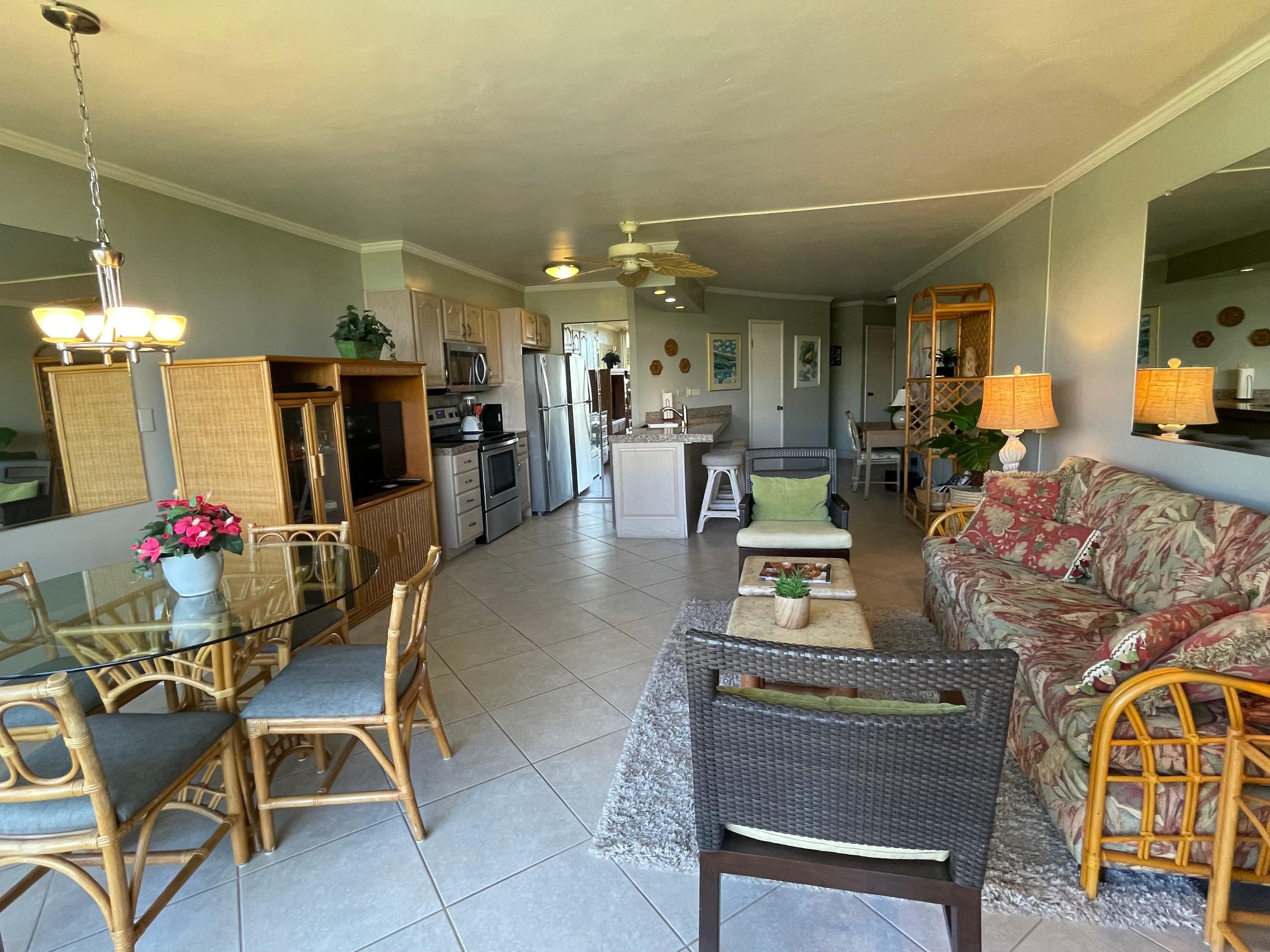 Condo in Kihei · ★4.56 · 1 bedroom · 2 beds · 2 private baths - Image 3