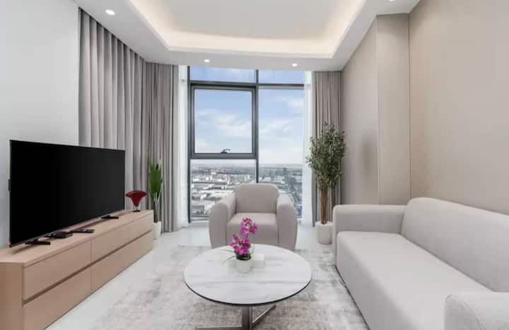 Cloud Tower Cosy 1 Bed In Jvt - Dubai
