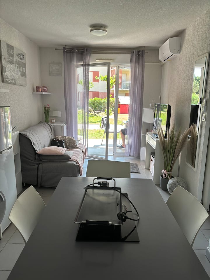 Ce Bel Appartement Dans Une Résidence De Tourisme - Argelès-sur-Mer