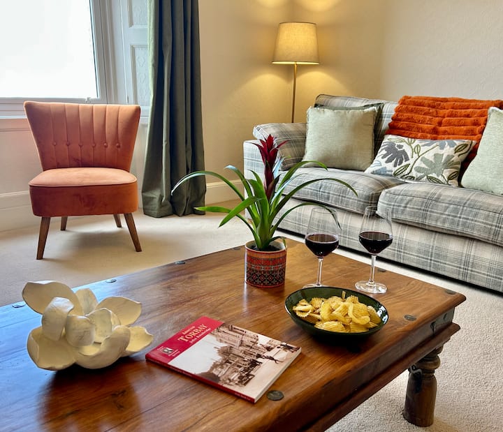 Beacon Cove Apartment – Harbour Side Stay - Torquay, UK
