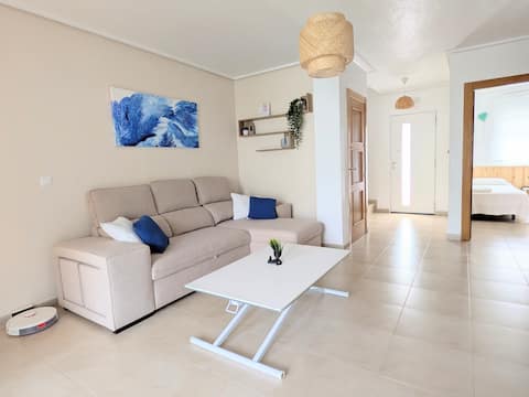 Airbnb con mejor rendimiento: Bright, Spacious Home with Garden - Casita Soleada en Torre Pacheco