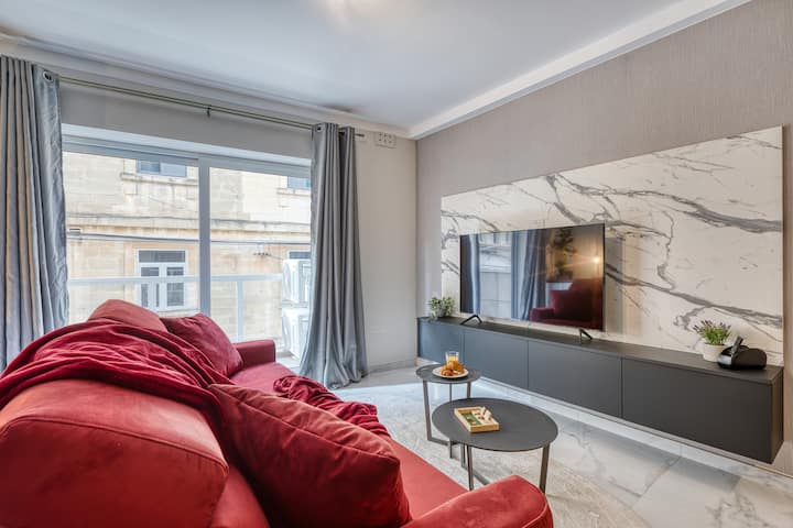 Misfits Luxury Studio Suites 2 - By Solea - Malta
