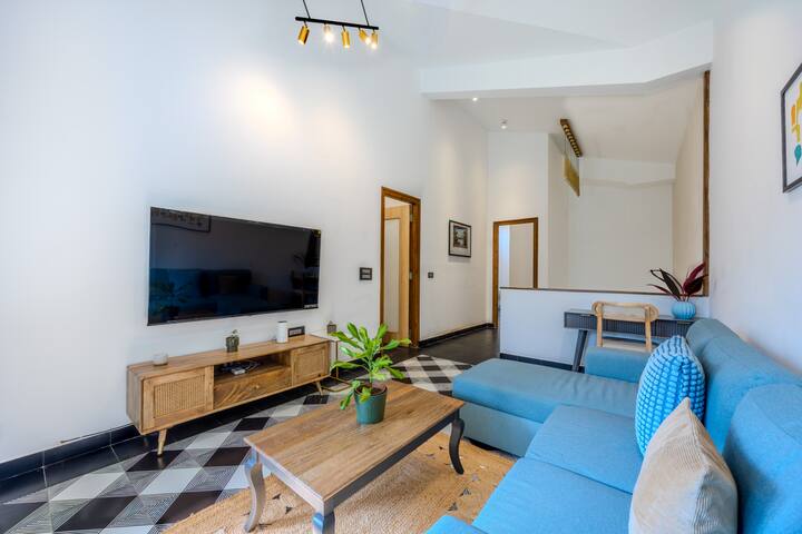 Living room image 3