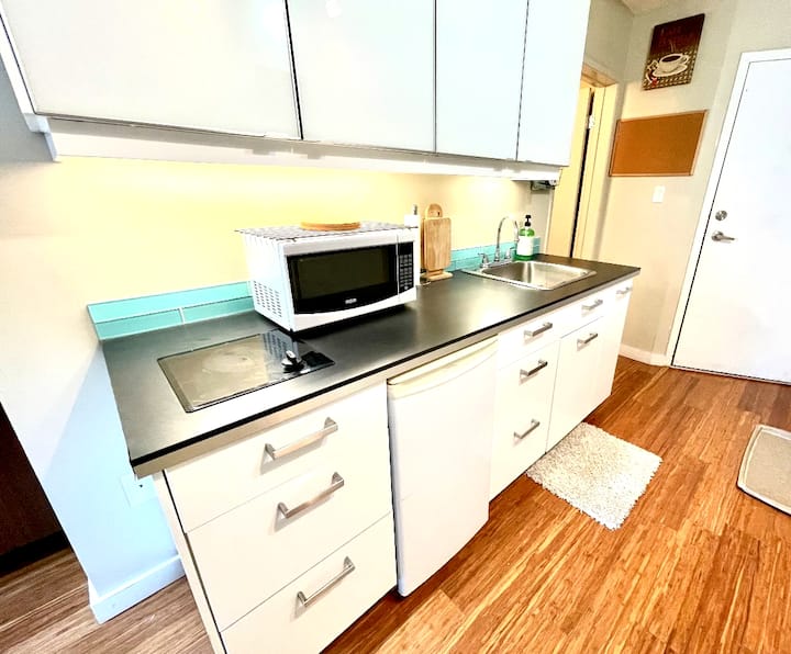Cute & Cozy Suite In Whistler By Gondola - 휘슬러