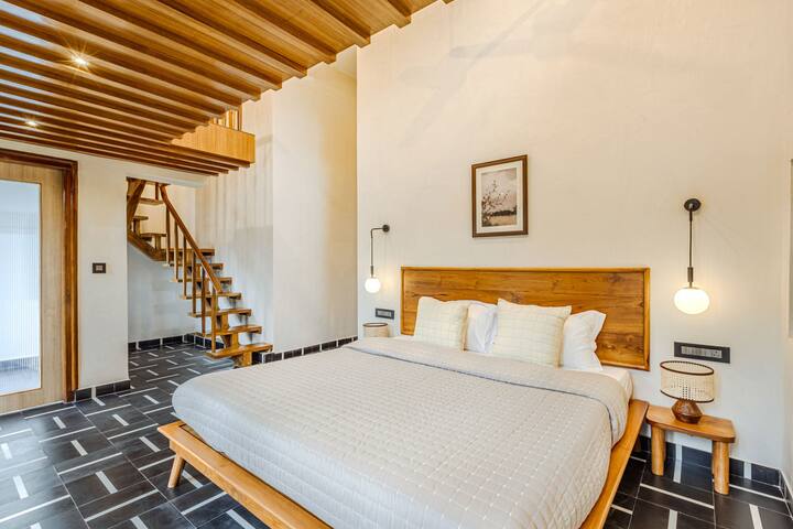 Bedroom 1 image 2