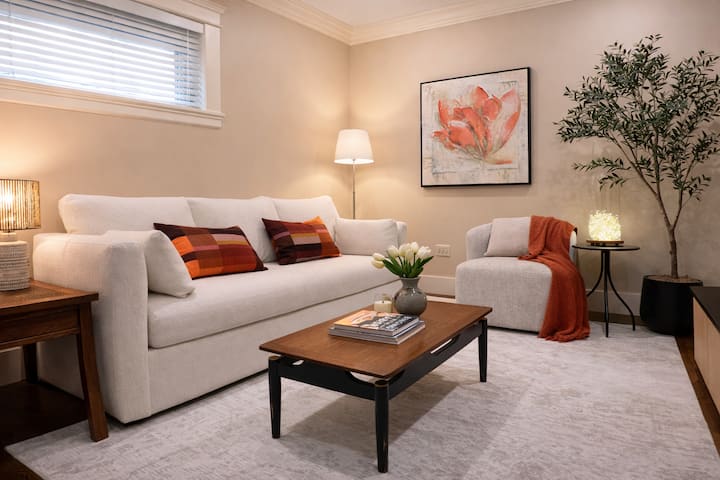 Elegant 2br Garden Suite · Near Downtown Vancouver - Vancouver
