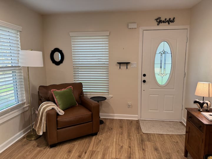 The Fig House | Cozy Tomball Home Near Main Street - Stagecoach, TX