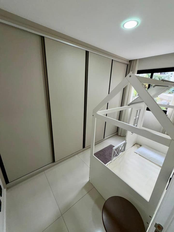 საძინებელი 1