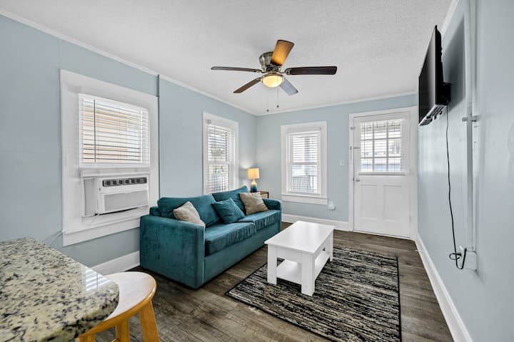 Pierview Cottages - Steps To Pier & Kure Beach: #1 - Kure Beach, NC
