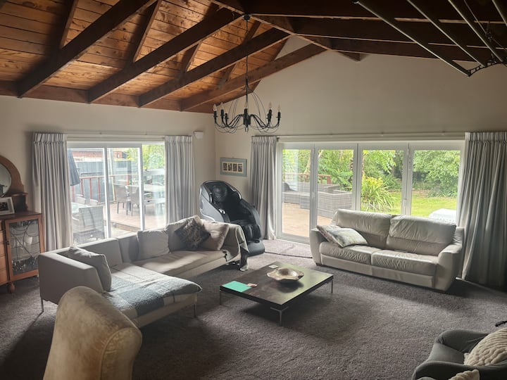 Our Home Is Your Home! - Palmerston North