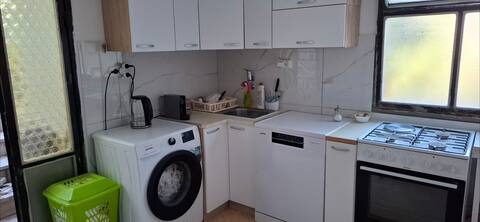 Successful Airbnb property: Apartmani Toni - Green room in Banjol