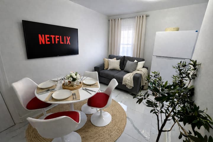 Boutique Apartment 20 Mins To Manhattan - North Bergen, NJ