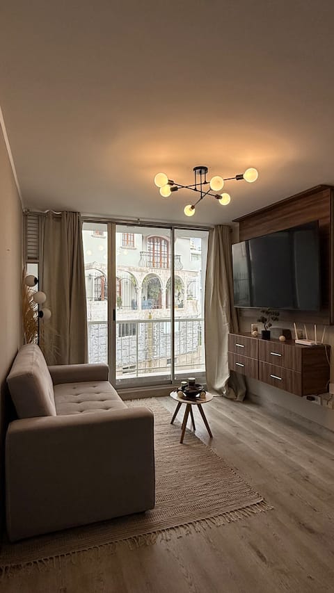 Exclusive Luxury Apartment, Private Garage & Gym