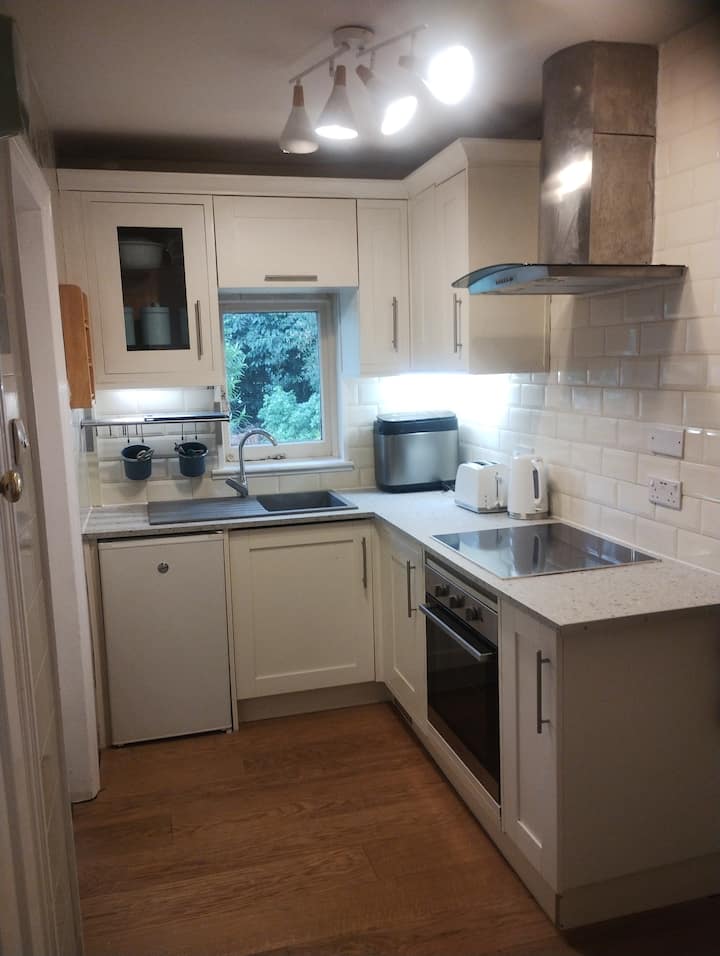 1 Bed Apartment Within A Character Property - Sandbanks