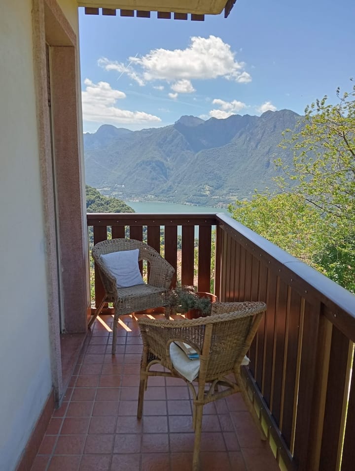 La Casa Dell'artista Lake View - Bagolino