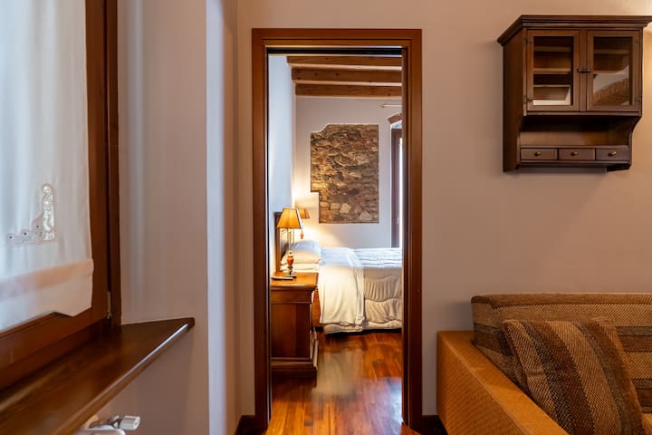 Appartamento Centro Storico Con Balcone - Peschiera del Garda