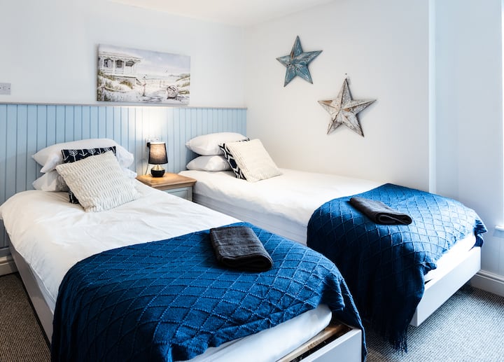 Guestz At The Wellington - Blackpool