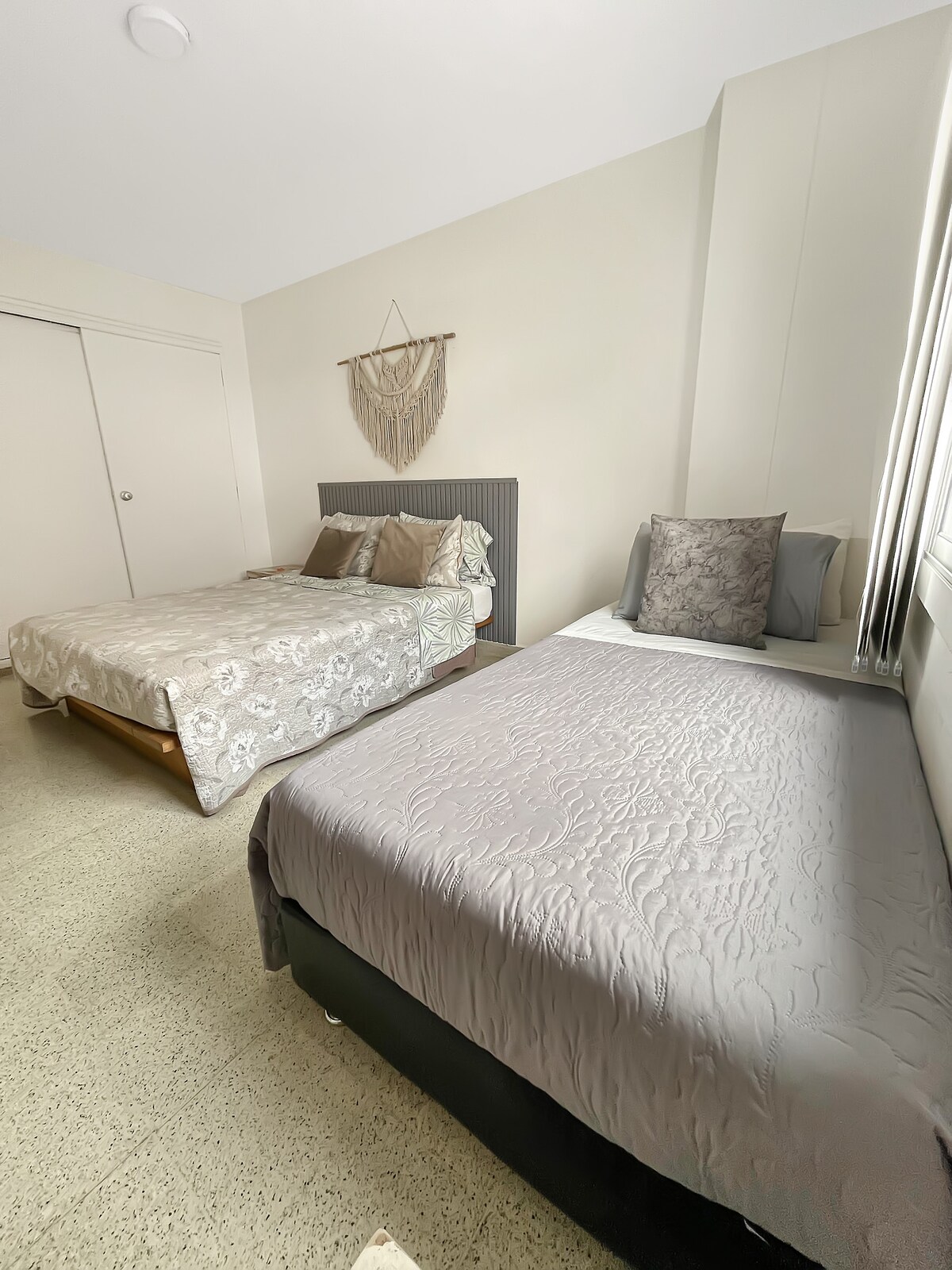 Apartment 7 photo 7