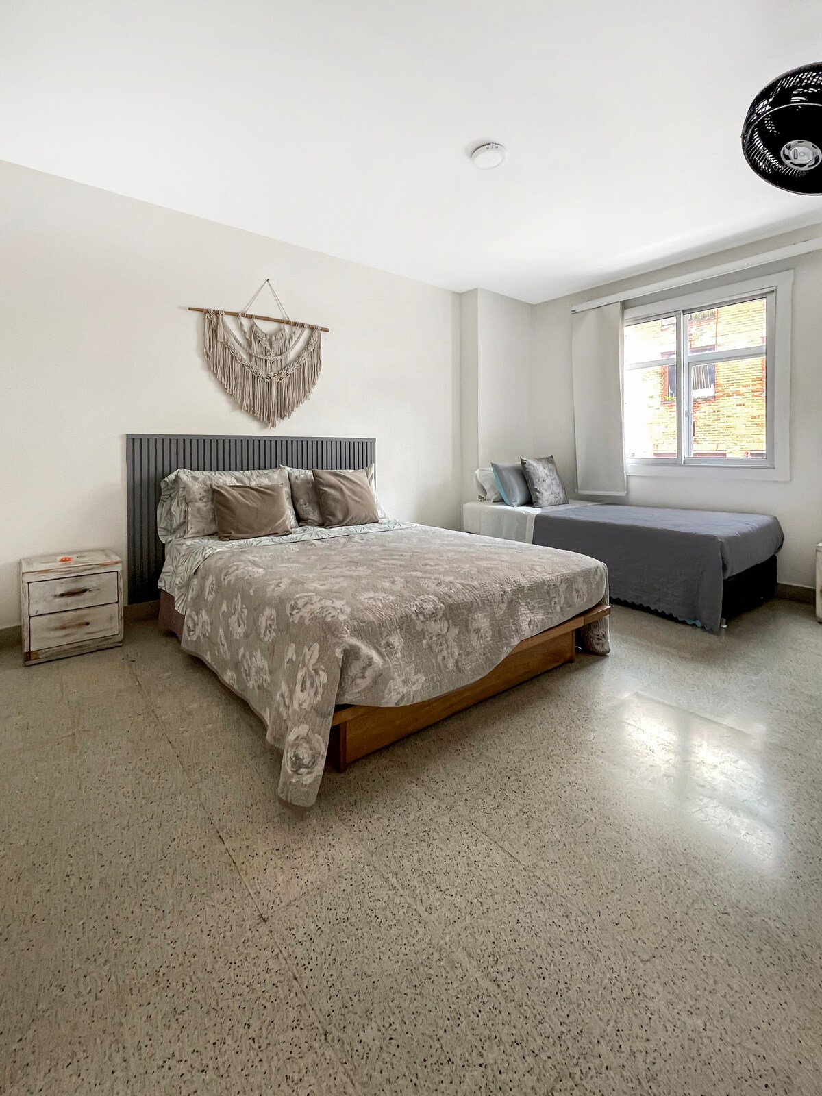 Apartment 7 photo 2