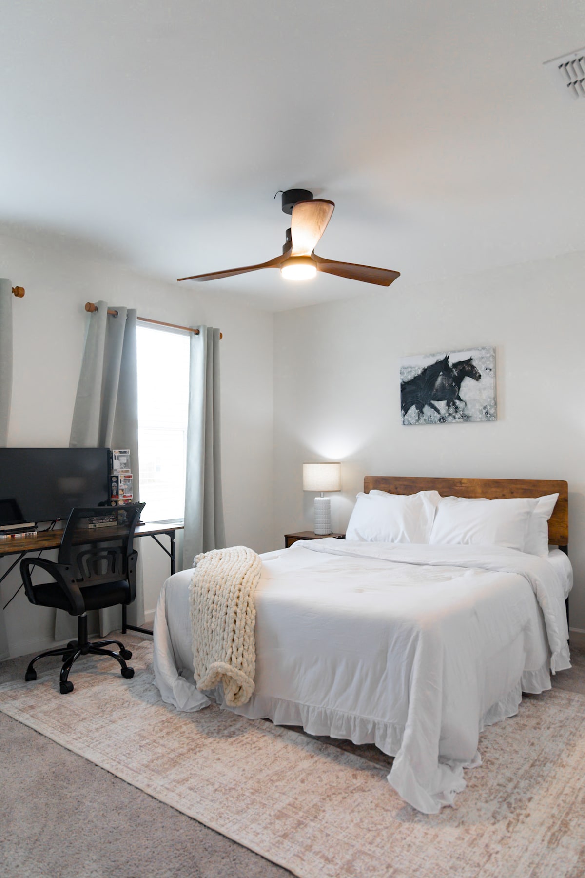 2BR Guest Suite •Private Bath • Near Chatue Elan