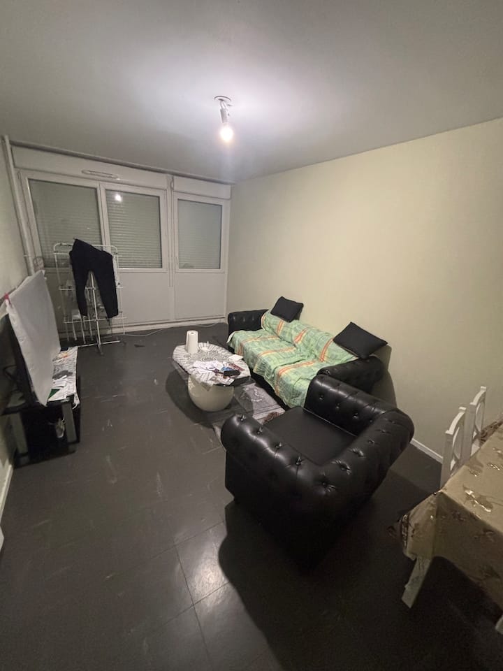Appartement Sympathique Bon à Vivre Chaleureux - Besançon
