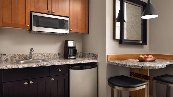 Ski-in/out Studio Villa At Mountainside Resort - Park City, UT