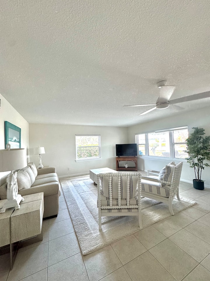 1st Floor Apartment On Hutchinson Island - Fort Pierce, FL