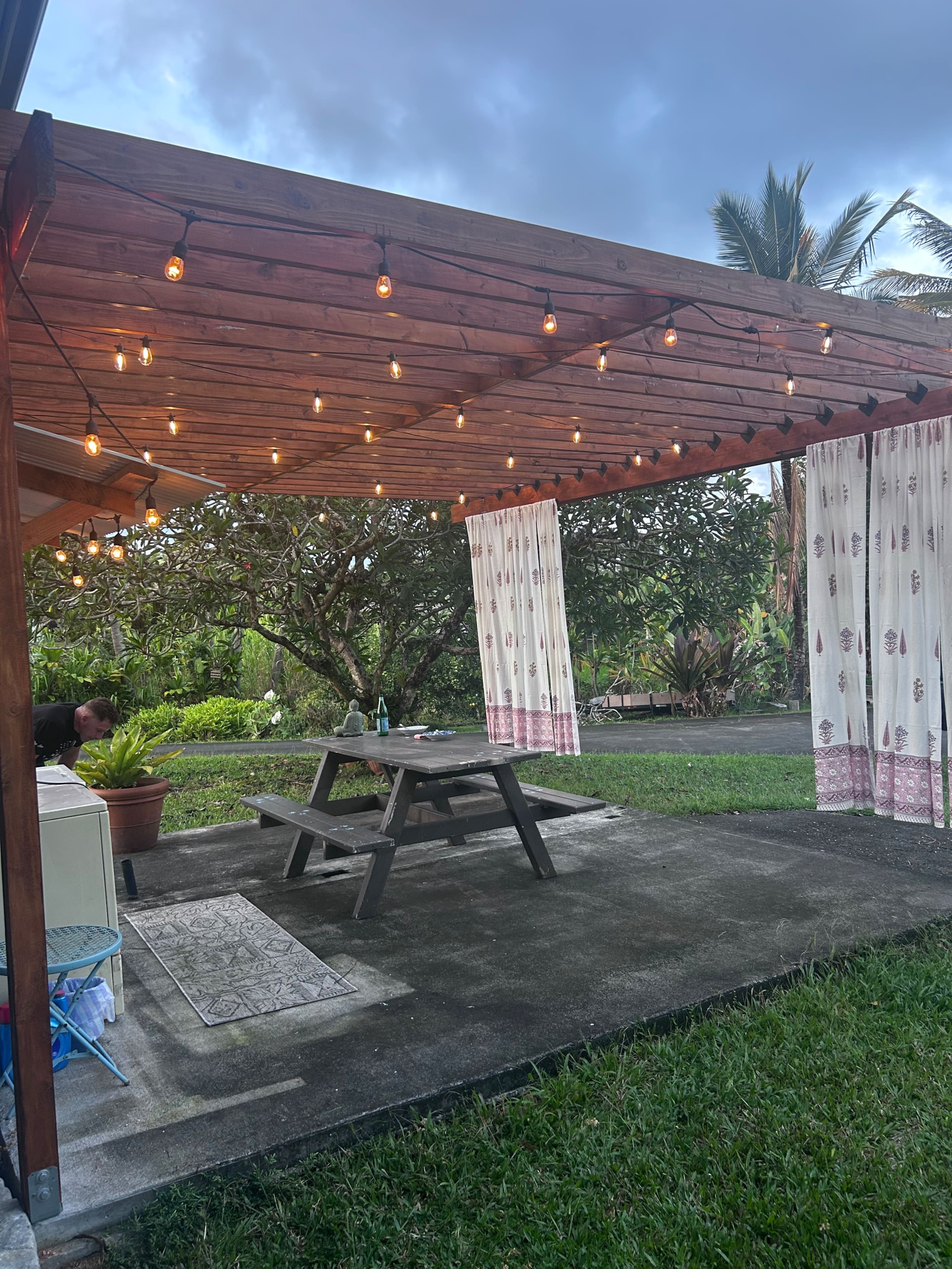 Home in Hilo · ★4.9 · 2 bedrooms · 3 beds · 1.5 private baths - Image 6