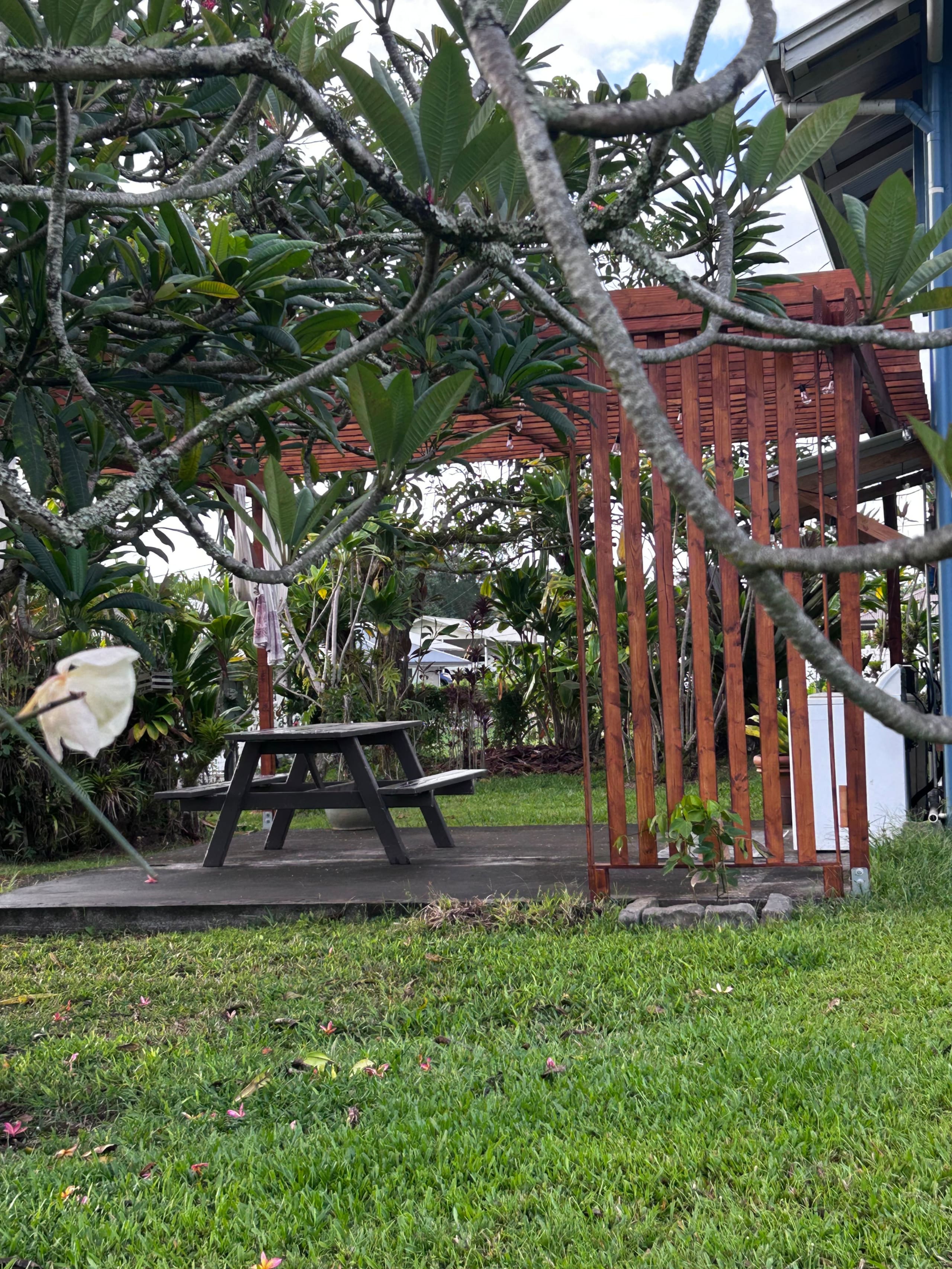 Home in Hilo · ★4.9 · 2 bedrooms · 3 beds · 1.5 private baths - Image 7