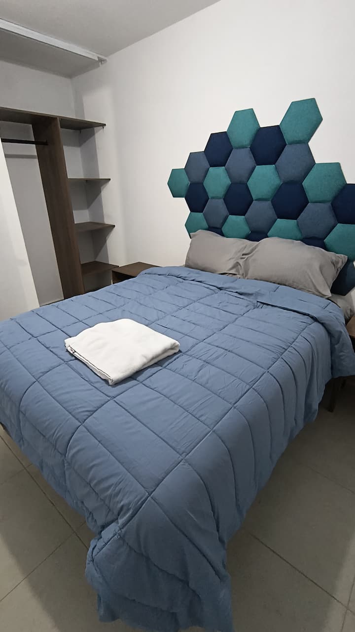 Queensize bed in het tweede kwartaal