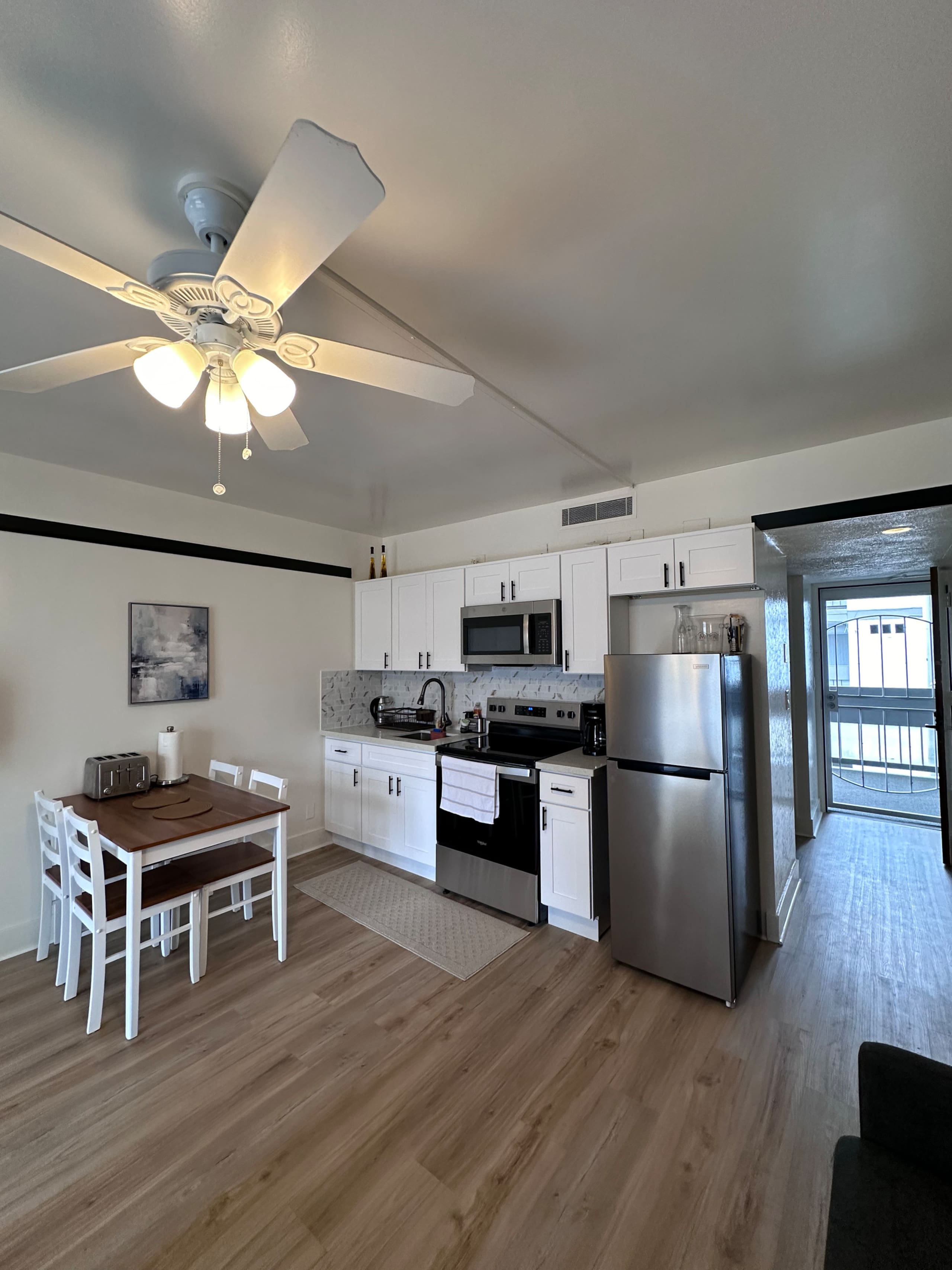 Cozy and convenient AC apartment located in Hilo - Image 3