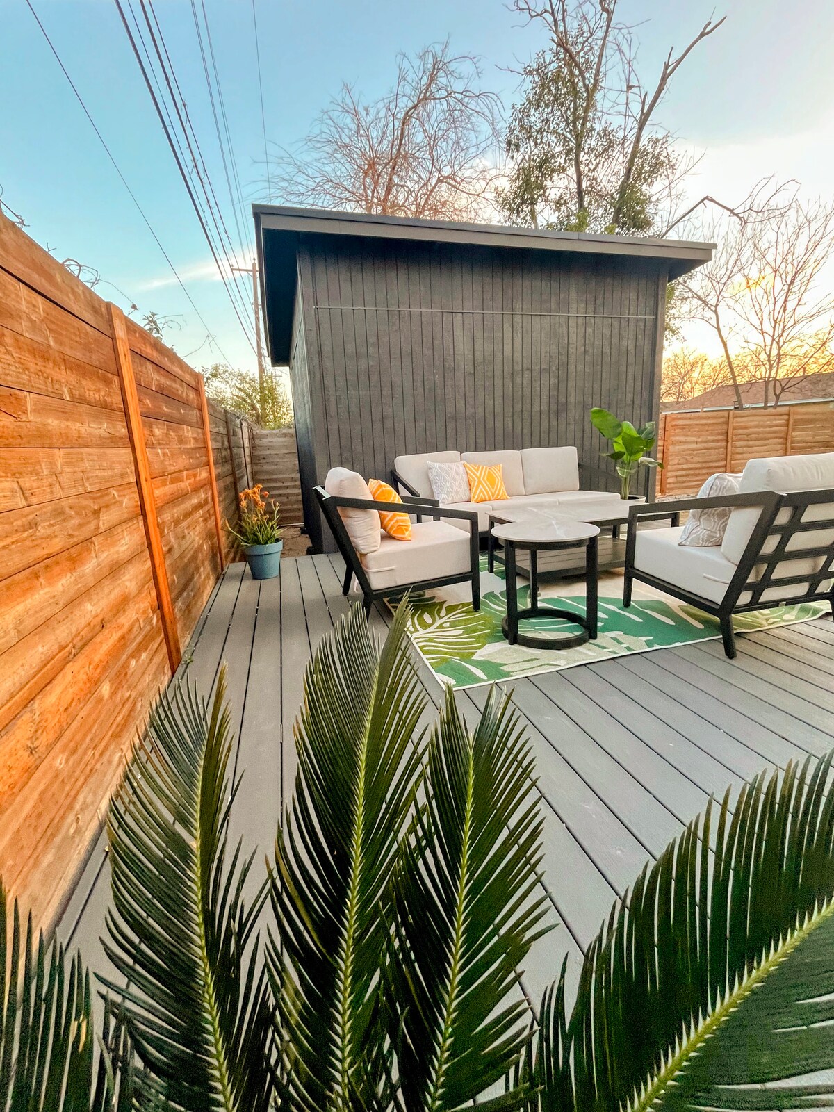 Clean Modern and Quaint East Austin Casita