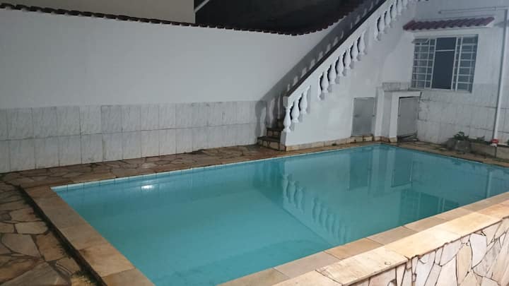 Casa Ampla E Espaçosa E Fácil Acessibilidade - Aparecida