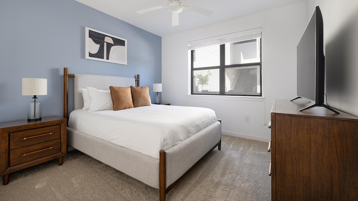 Landing | Stylish 2BD, Clubhouse, Gym