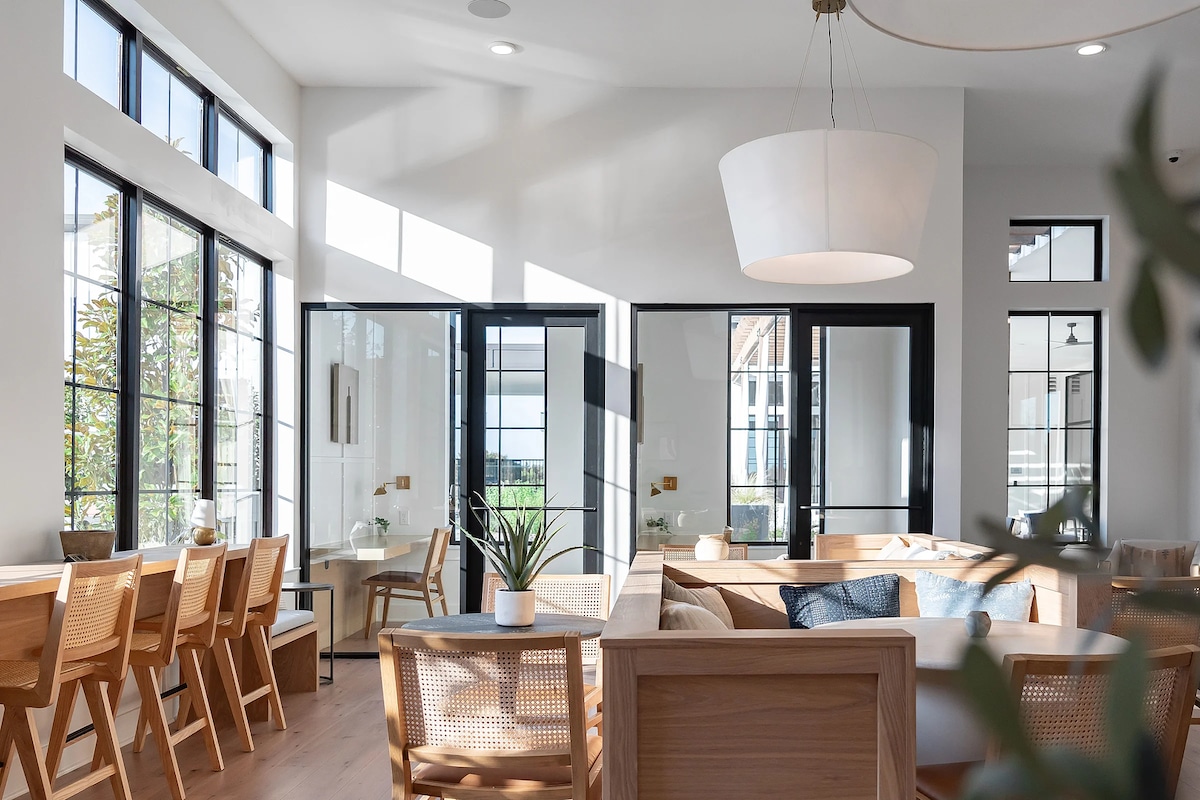 Landing | Stylish 2BD, Clubhouse, Gym