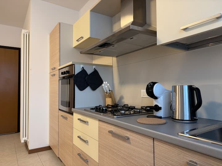 Smart Business&travel Flat | Free Private Parking - Castel San Pietro Terme