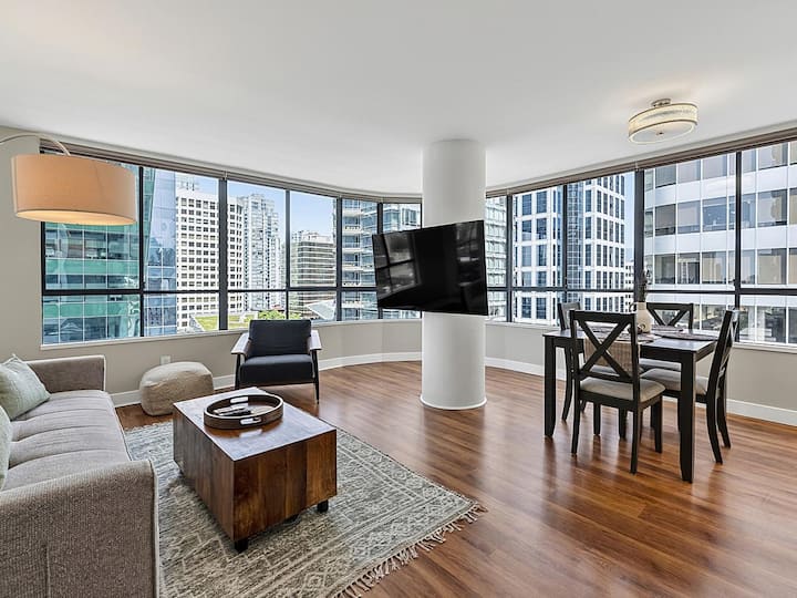 Modern 1br In The Heart Of Downtown - 溫哥華