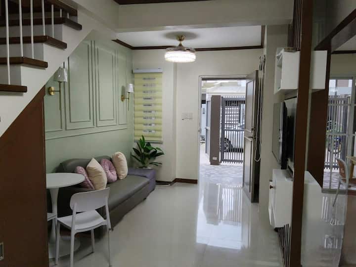 La Casa De Nasugbu - Lian