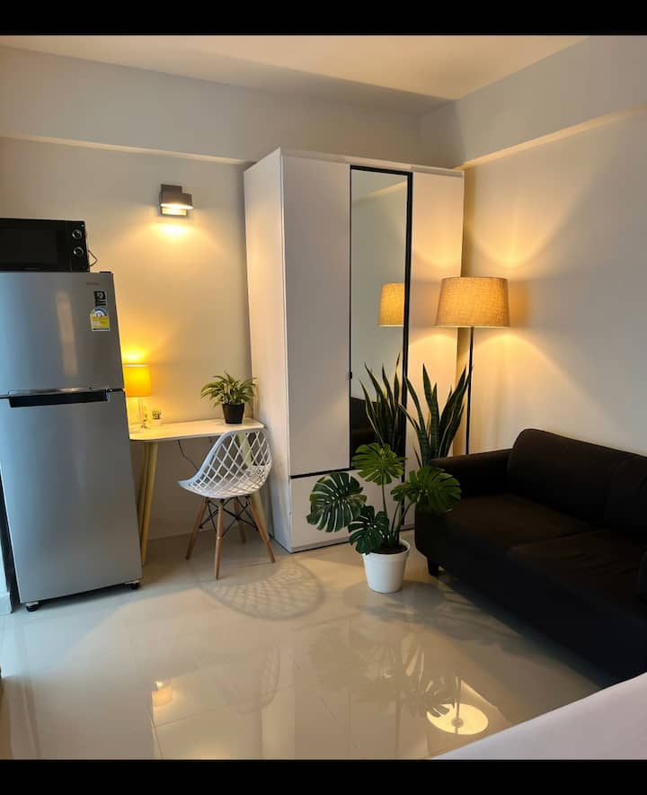 Coco Cozy Jacuzzi Suit-romantic Value Stay - Aeropuerto de Bangkok Suvarnabhumi (BKK)