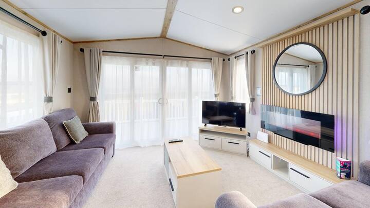 Platinum 3 Bedroom Caravan - Hornsea