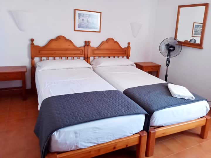 Dhomë gjumi 1