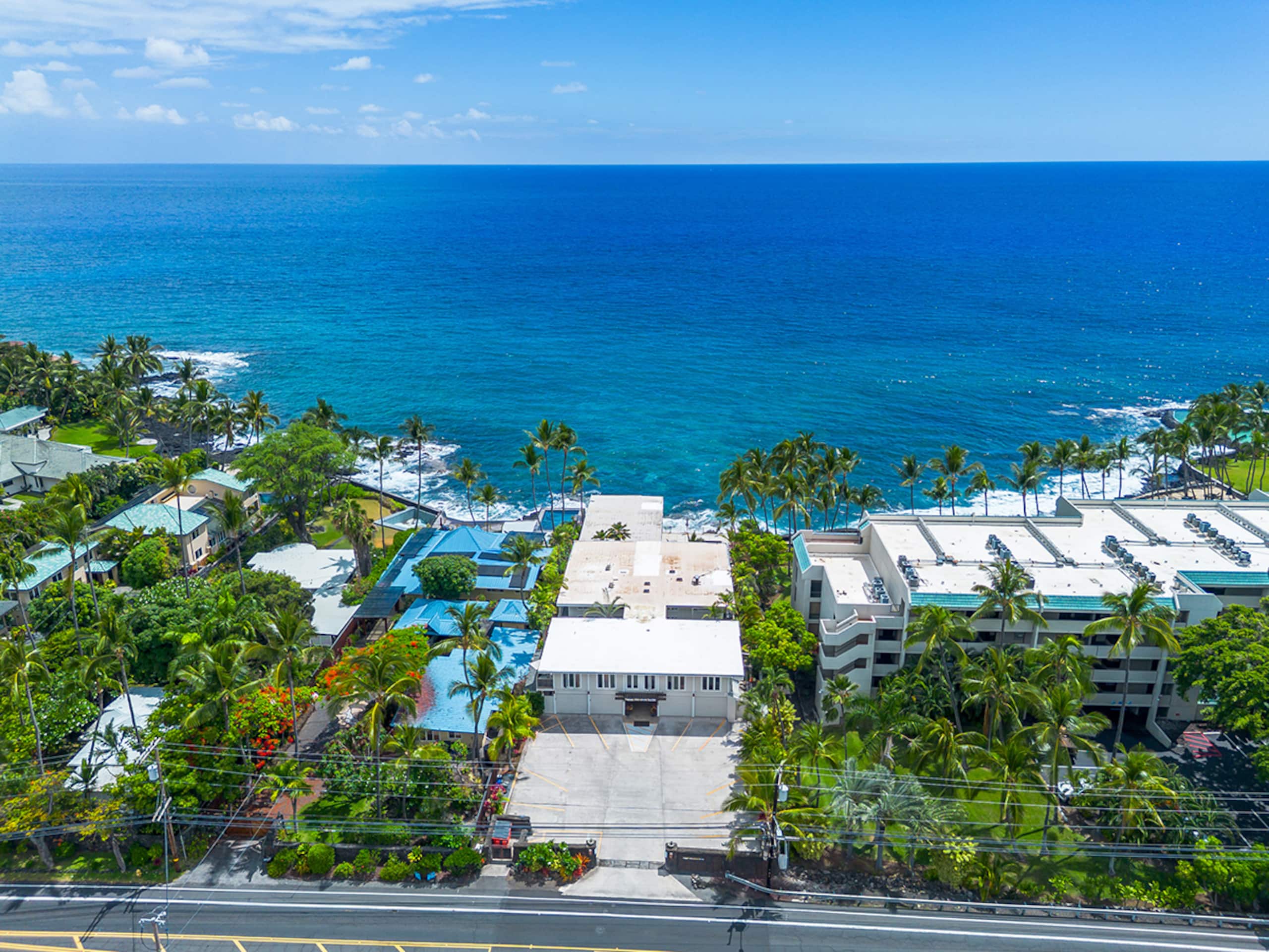 Oceanfront Kona Gem-Top Floor End Unit-New Updated - Image 53