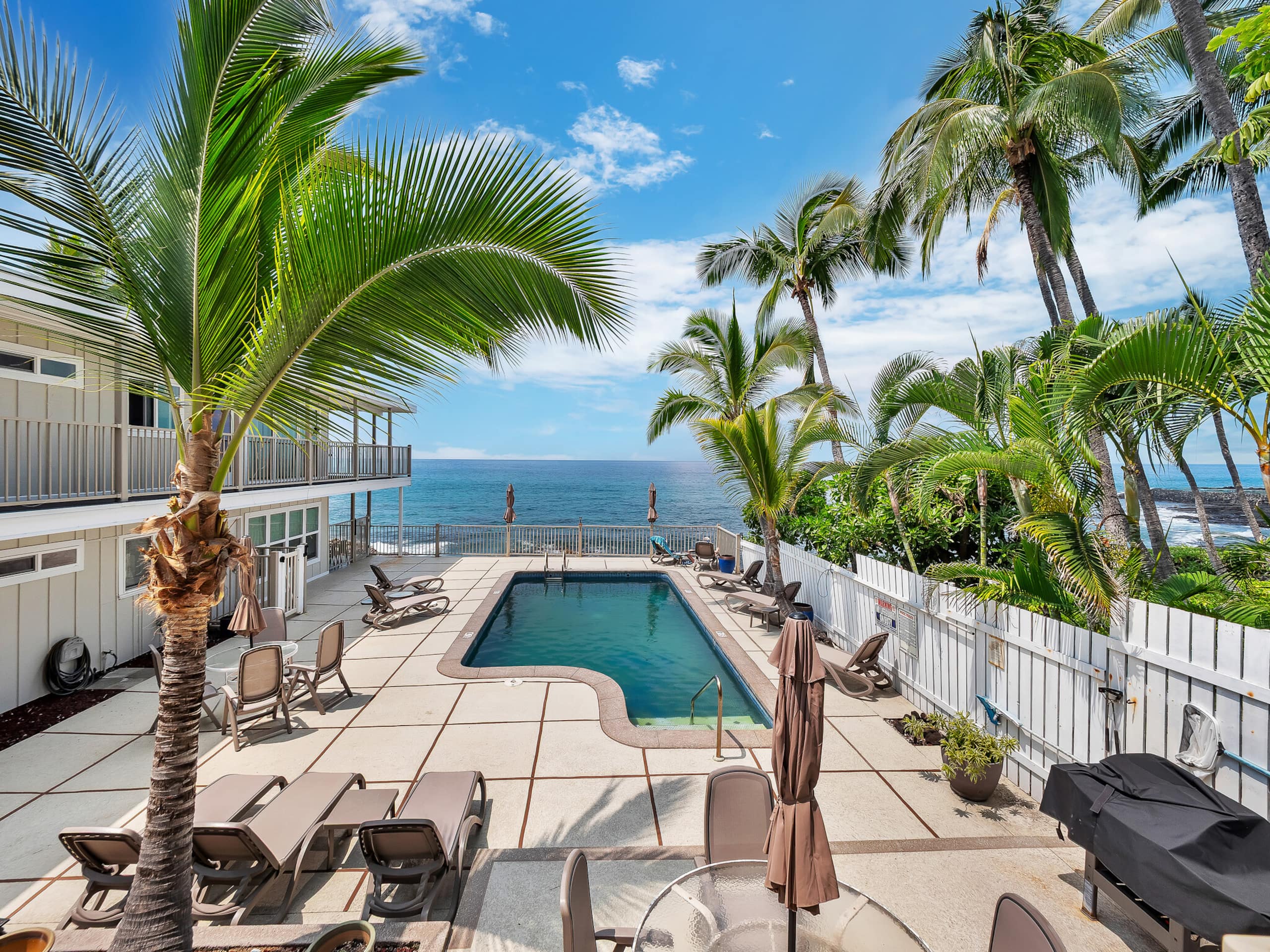 Oceanfront Kona Gem-Top Floor End Unit-New Updated - Image 60