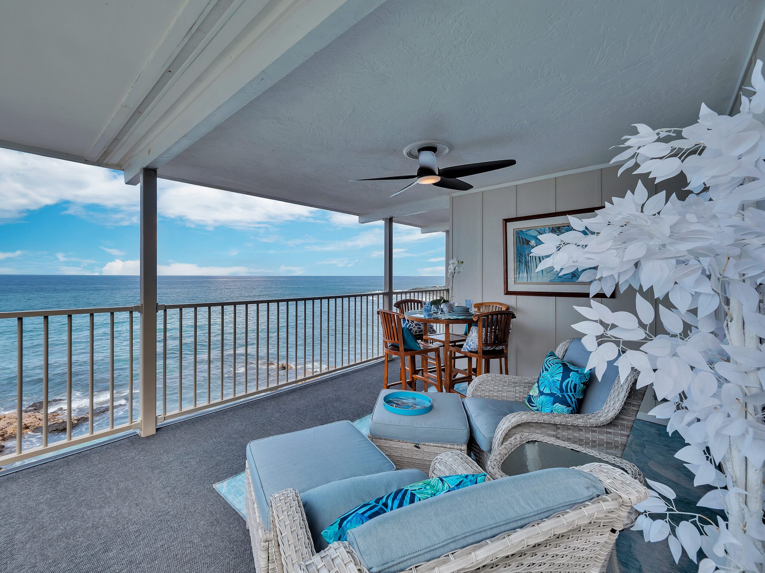 Oceanfront Kona Gem-Top Floor End Unit-New Updated - Image 34