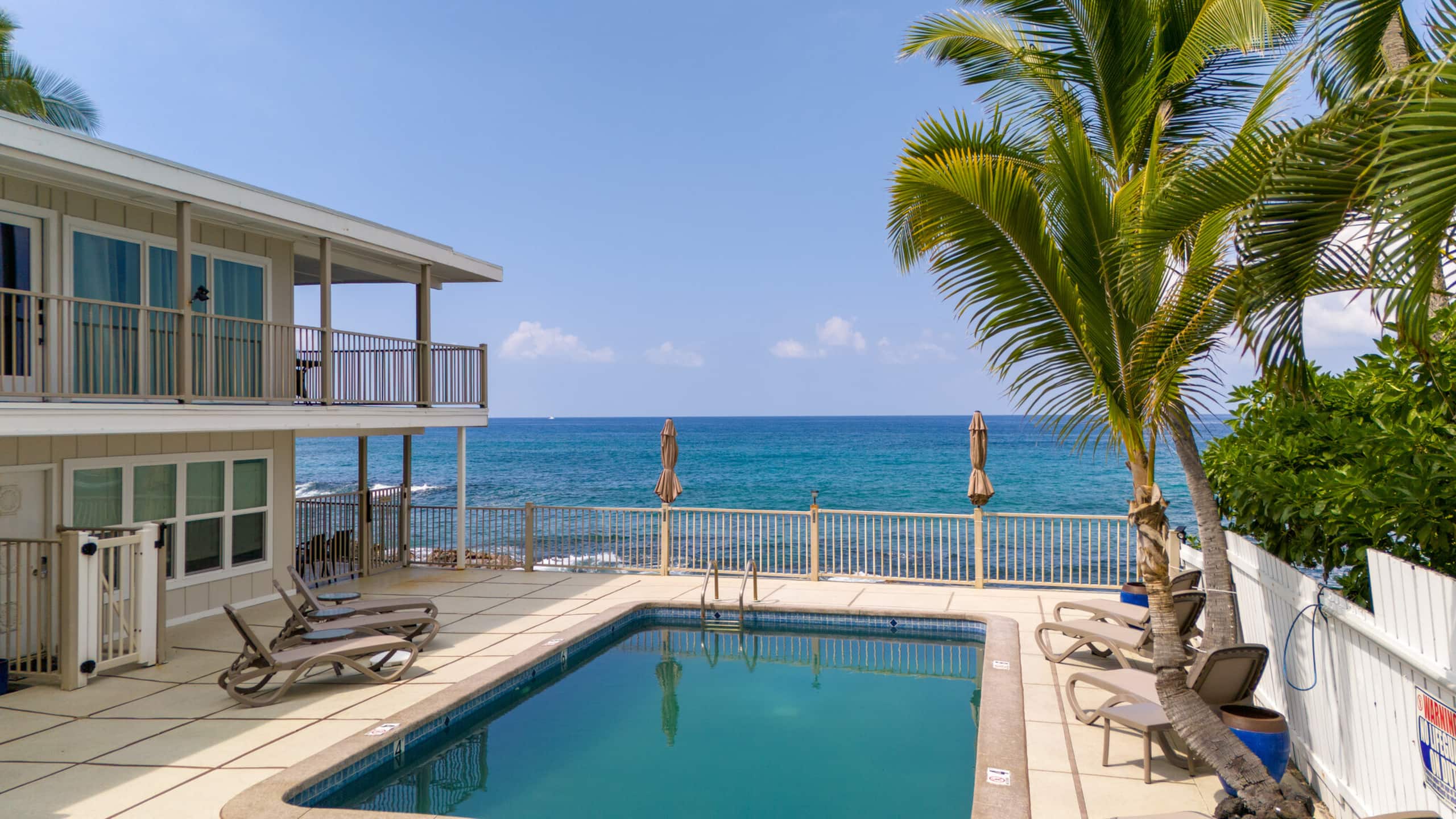 Oceanfront Kona Gem-Top Floor End Unit-New Updated - Image 59