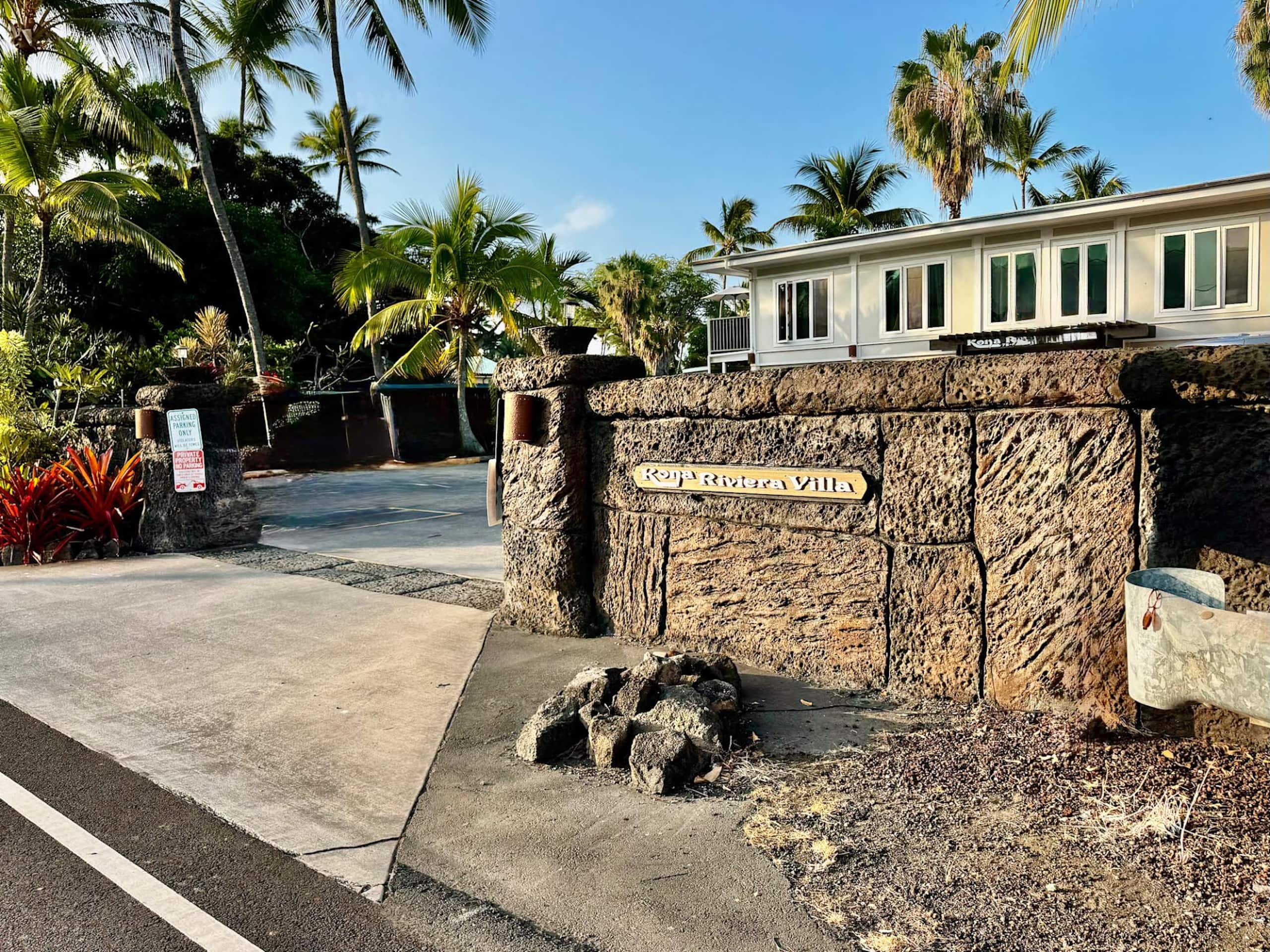 Oceanfront Kona Gem-Top Floor End Unit-New Updated - Image 57