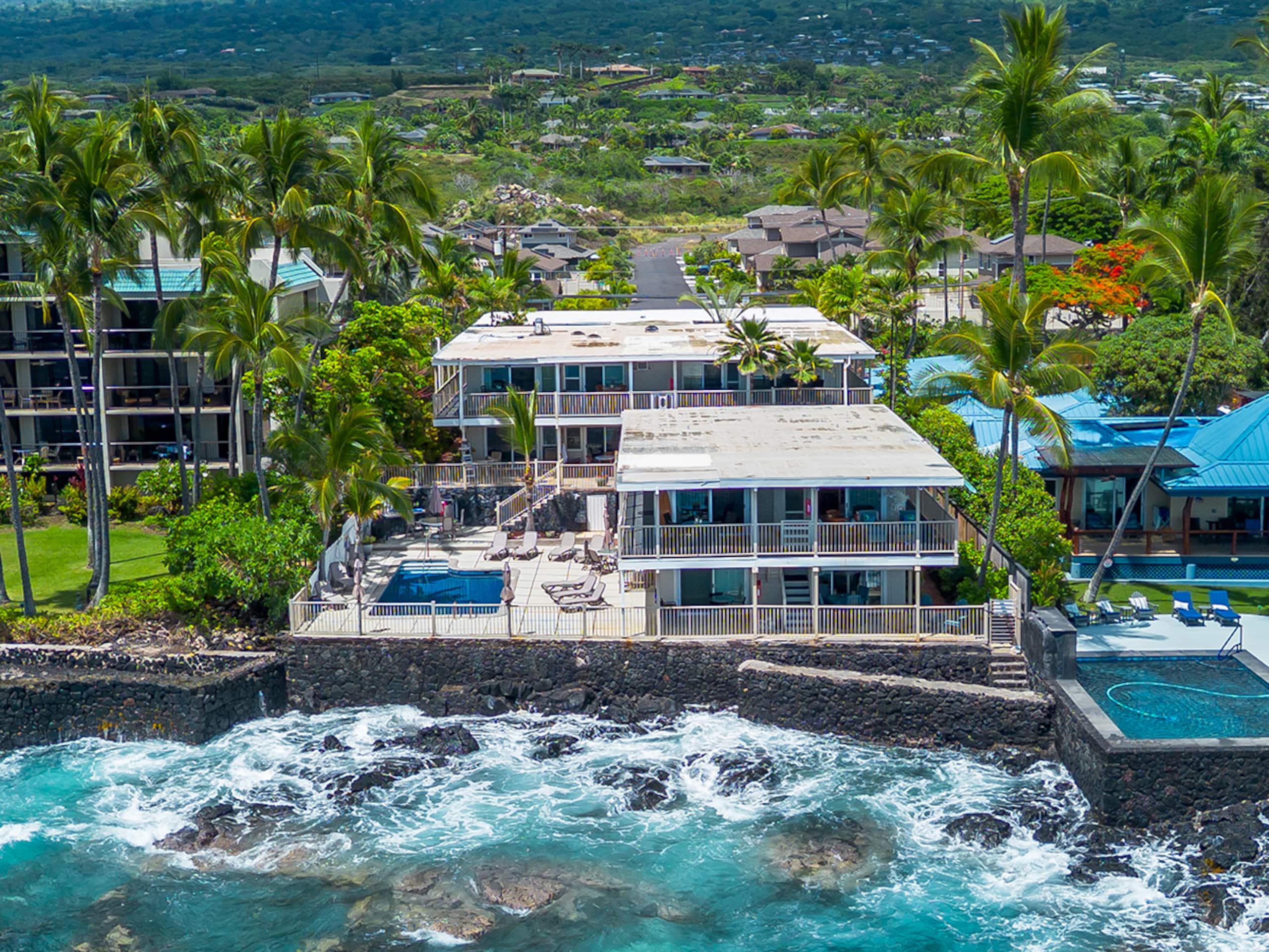 Oceanfront Kona Gem-Top Floor End Unit-New Updated - Image 54