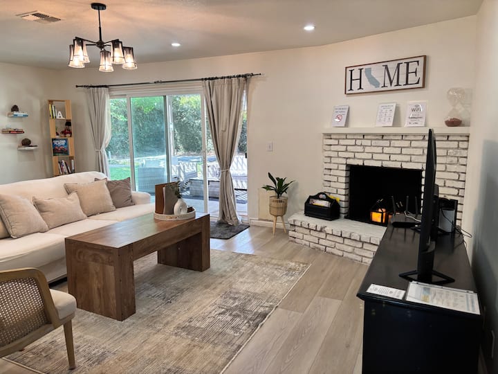 Luxury Glendora Retreat Near Pasadena - Peaceful - Azusa, CA
