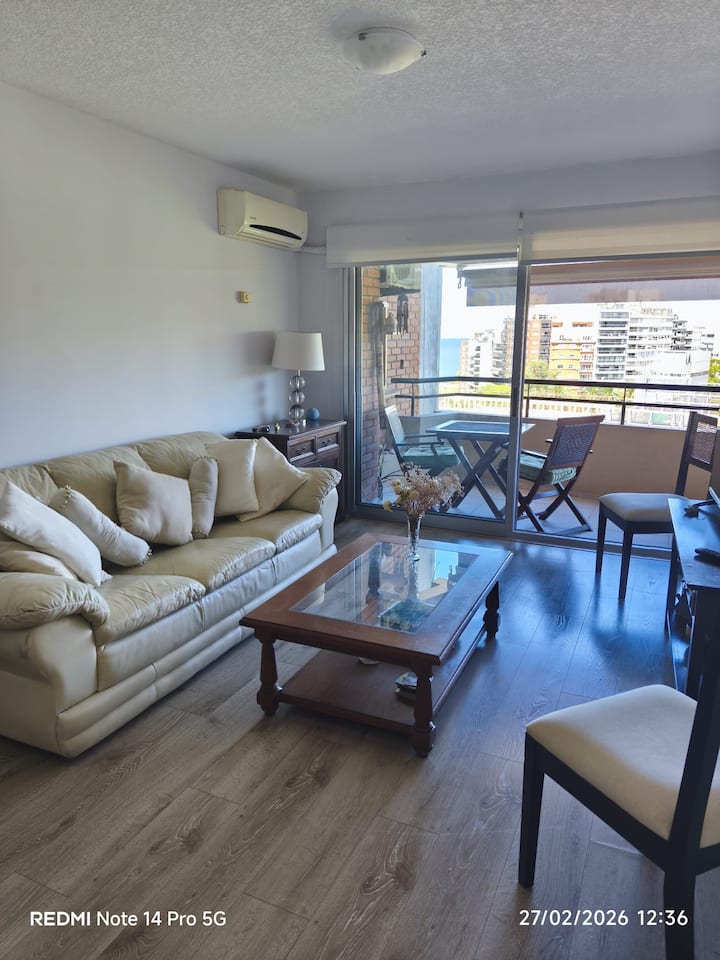 Apto En Villa Biarritz - Montevideo