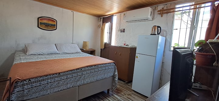 Monoambiente Privado Con Baño Independiente Y Aire - Tacuarembó Department